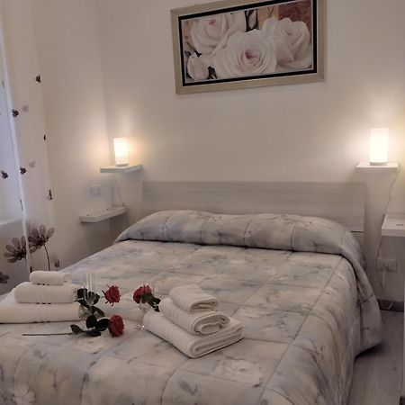 Casa Vacanze Andrea La Tua Base Per Visitare Il Mare Delle Cinque Terre Apartment La Spezia Bagian luar foto