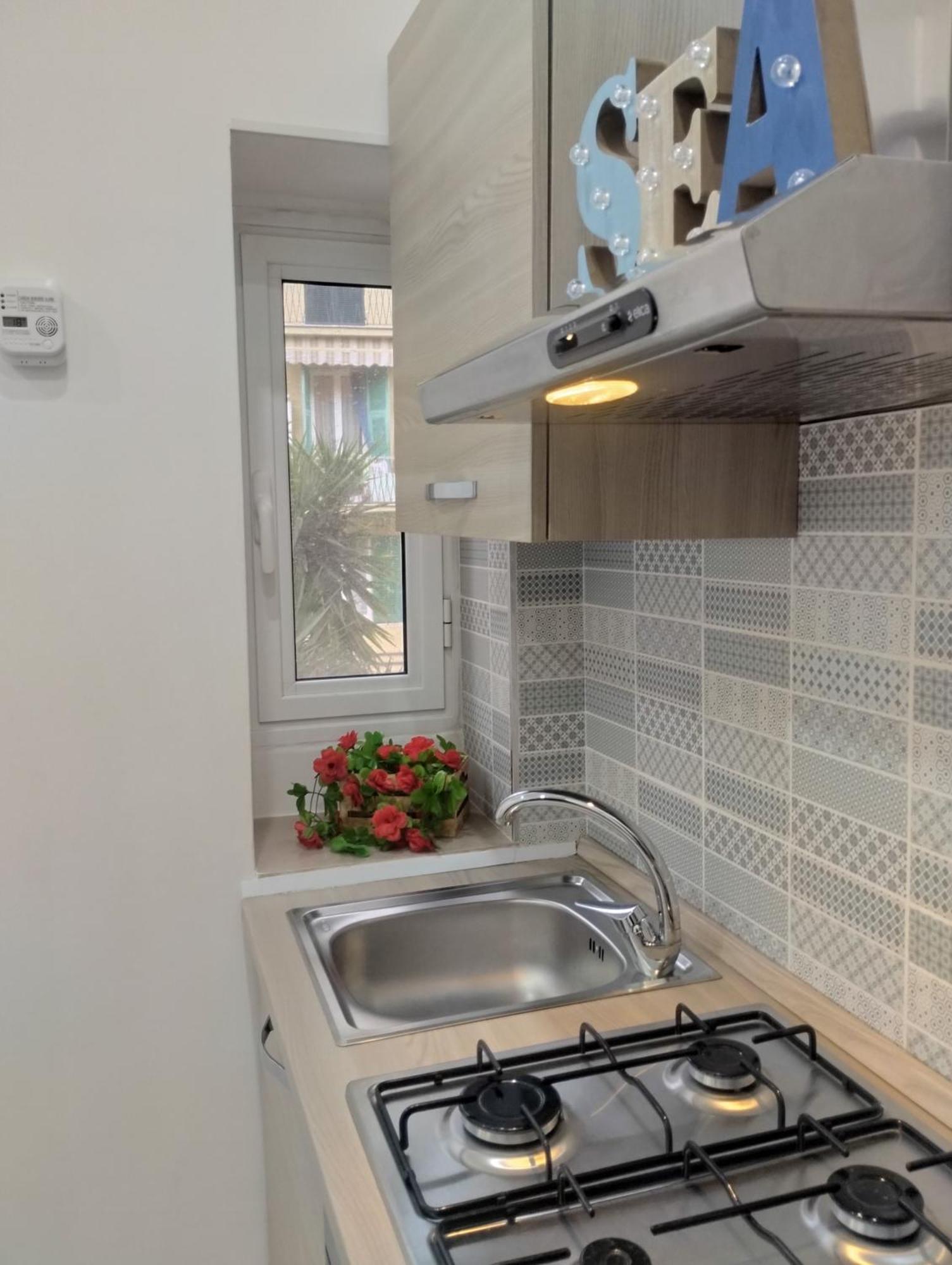 Casa Vacanze Andrea La Tua Base Per Visitare Il Mare Delle Cinque Terre Apartment La Spezia Bagian luar foto